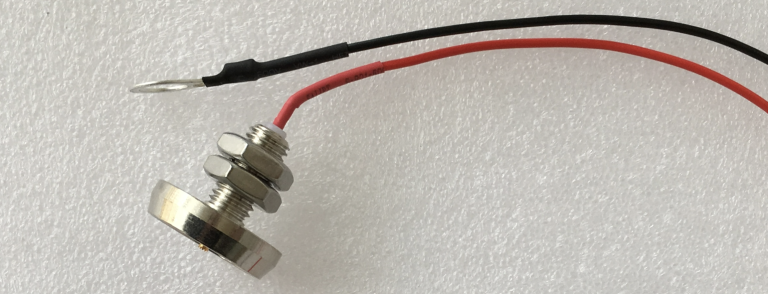 Magnetic iButton reader with seperate wires